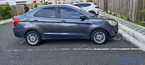 2019 Ford Figo — foto 16 / 16