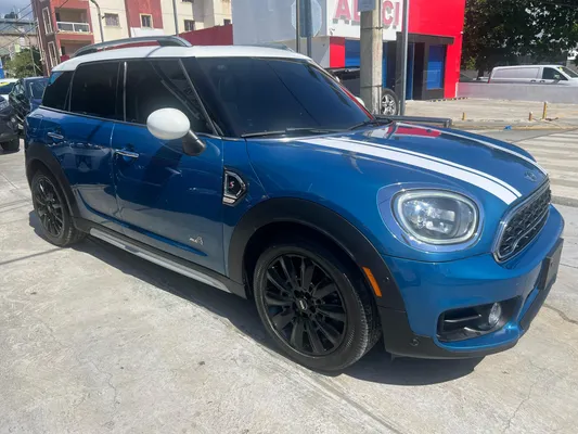 2018 Mini Countryman — foto 8 / 10