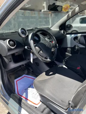 2012 Peugeot 107 — foto 8 / 10