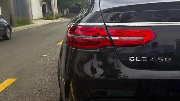 2016 Mercedes-Benz Clase GLE — foto 6 / 10