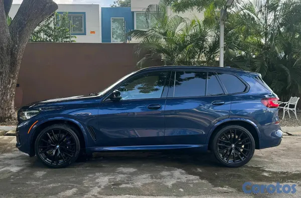2020 BMW Serie X — foto 7 / 10
