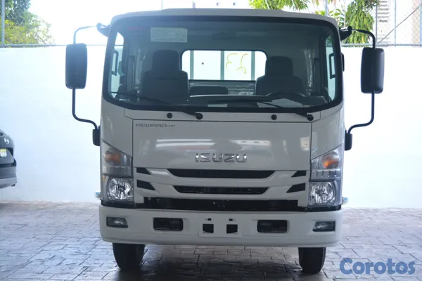2026 Isuzu NPR Cama Larga — foto 10 / 10