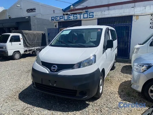 2019 Nissan NV — foto 3 / 9