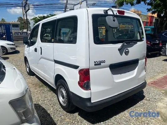 2019 Nissan NV — foto 4 / 9
