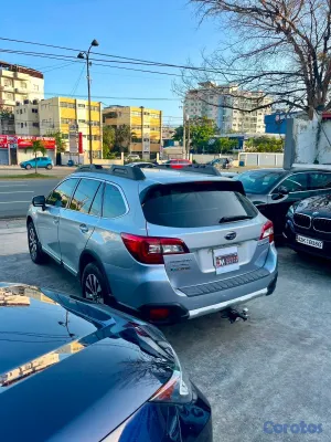 2016 Subaru Outback — foto 6 / 14