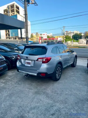 2016 Subaru Outback — foto 7 / 14