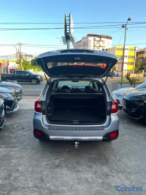 2016 Subaru Outback — foto 13 / 14