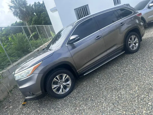 2015 Toyota Highlander — foto 5 / 10