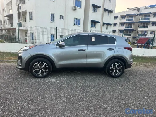 2021 Kia Sportage — foto 3 / 6