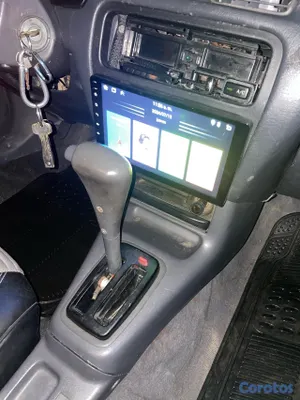 2000 Toyota Starlet — foto 2 / 20