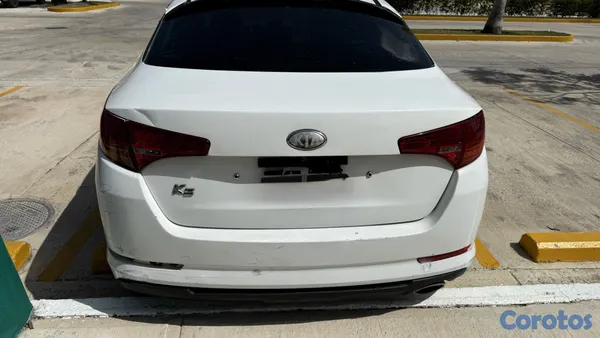 2013 Kia K-5 — foto 3 / 9