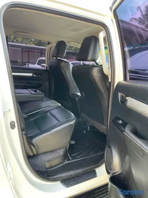 2022 Toyota Hilux — foto 3 / 11