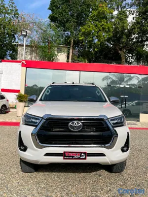 2022 Toyota Hilux — foto 4 / 11