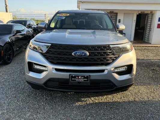 2020 Ford Explorer — foto 5 / 9