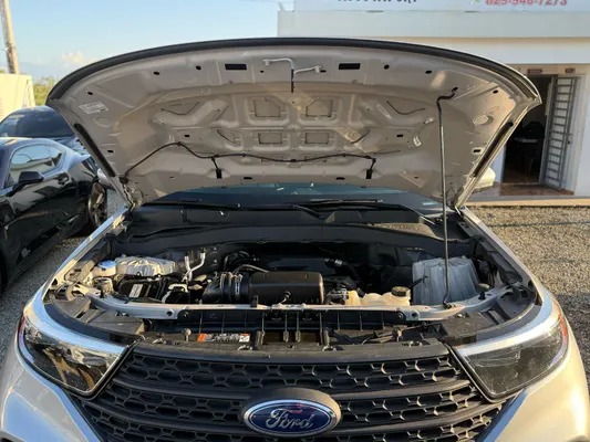 2020 Ford Explorer — foto 6 / 9