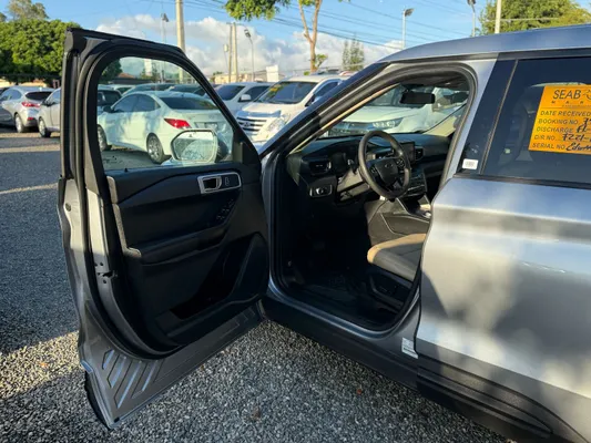 2020 Ford Explorer — foto 9 / 9