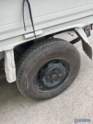 1998 Daihatsu Hijet — foto 8 / 10