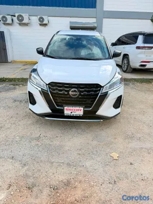 2023 Nissan Kicks — foto 2 / 6