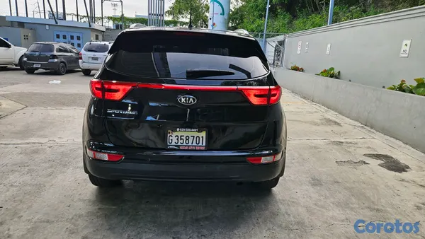 2017 Kia Sportage — foto 4 / 10