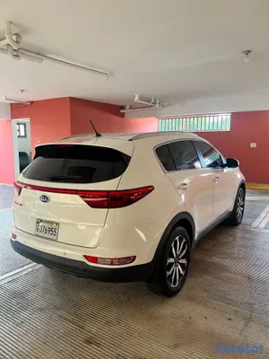 2017 Kia Sportage — foto 16 / 20