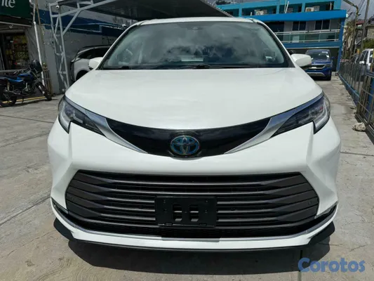 2021 Toyota Sienna — foto 7 / 10