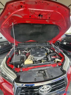 2020 Toyota Hilux — foto 5 / 7