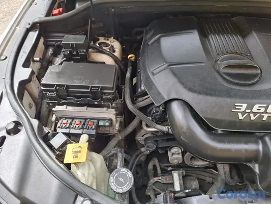 2013 Jeep Grand Cherokee — foto 16 / 17