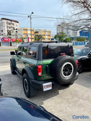 2022 Ford Bronco — foto 7 / 11