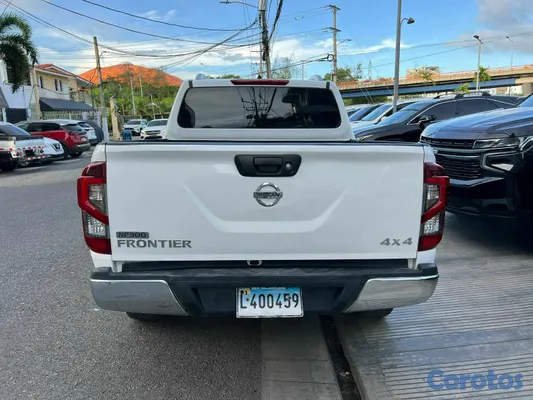 2020 Nissan Frontier — foto 7 / 10
