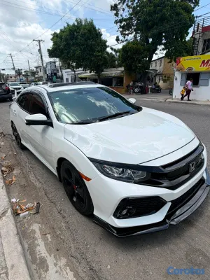 2019 Honda Civic — foto 2 / 10