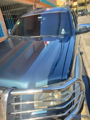 2008 Ford Everest — foto 2 / 7