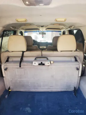 2008 Ford Everest — foto 6 / 7