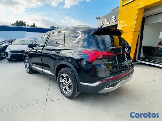 2021 Hyundai Santa Fe — foto 5 / 10