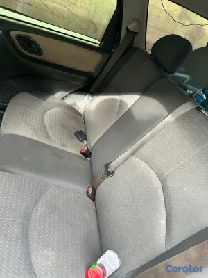 2006 Mazda Tribute — foto 6 / 6