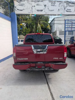 2009 Nissan Frontier — foto 6 / 11