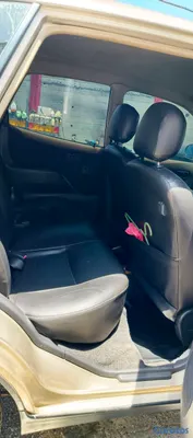 2001 Toyota Duet — foto 6 / 11