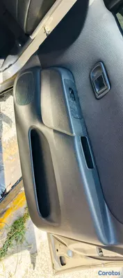 2001 Toyota Duet — foto 9 / 11