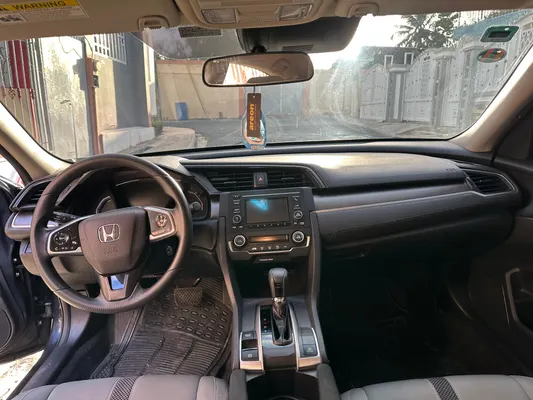 2021 Honda Civic — foto 4 / 9