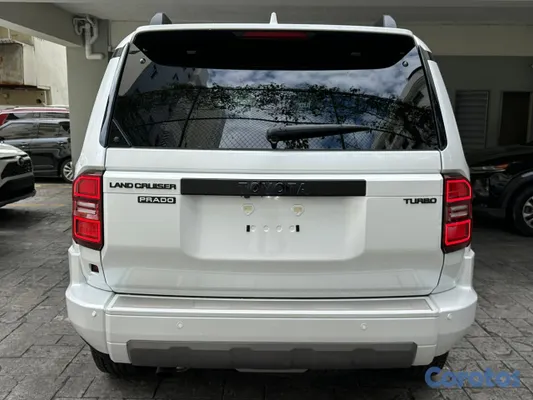 2026 Toyota Land Cruiser — foto 5 / 12