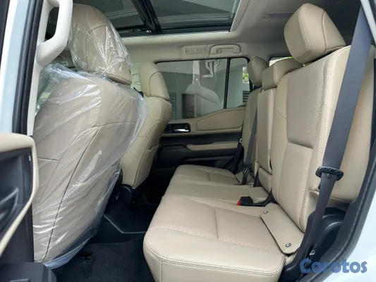 2026 Toyota Land Cruiser — foto 7 / 12