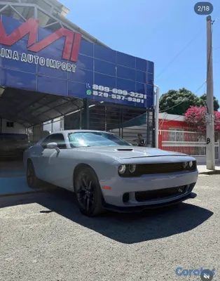2020 Dodge Challenger — foto 2 / 4