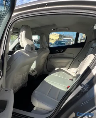 2020 Volvo S60 — foto 9 / 10