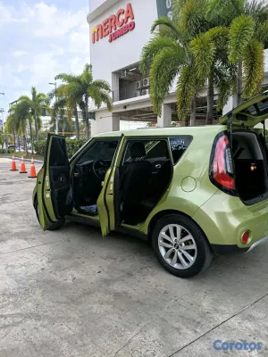 2018 Kia Otro — foto 2 / 8