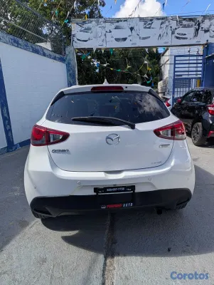 2020 Mazda Demio — foto 2 / 14