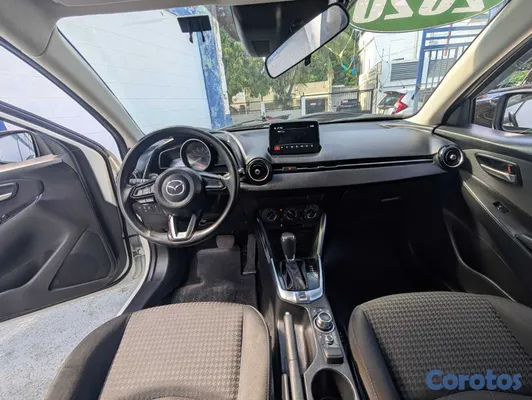 2020 Mazda Demio — foto 5 / 14