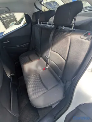2020 Mazda Demio — foto 8 / 14
