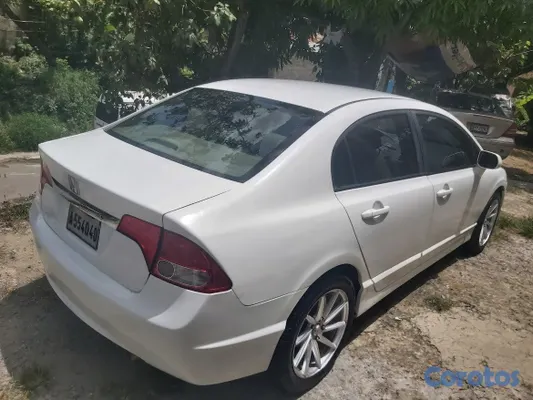 2010 Honda Civic — foto 4 / 4