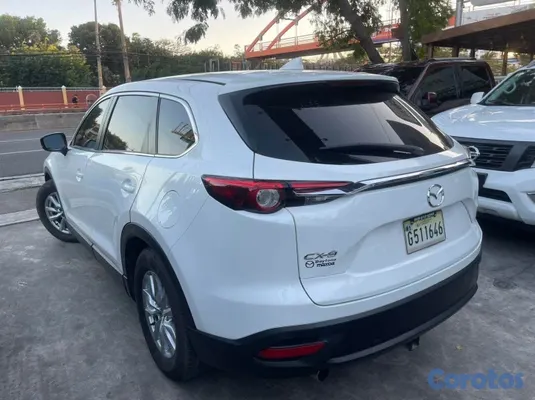 2016 Mazda CX-9 — foto 4 / 10