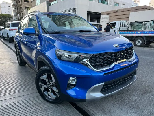 2022 Kia Sonet — foto 2 / 10