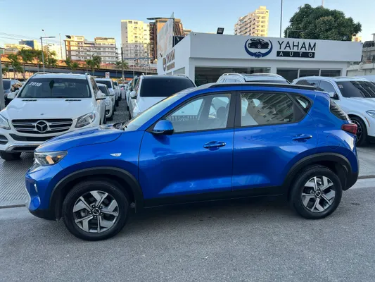 2022 Kia Sonet — foto 7 / 10
